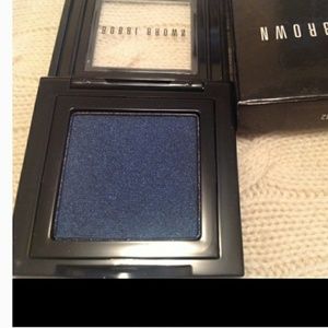 Never used only swatched... Eye shadow